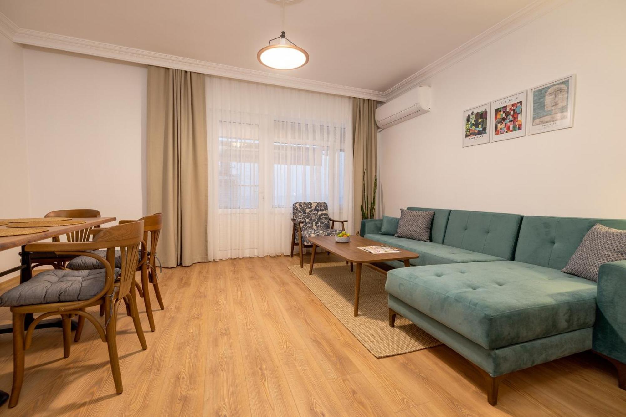 Gurel Garden House Motel Küçükkuyu Ngoại thất bức ảnh