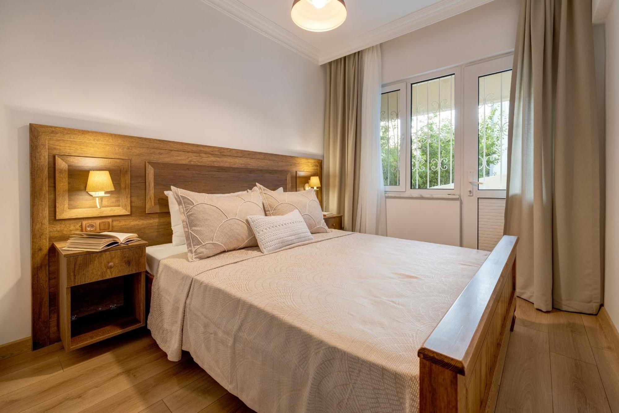 Gurel Garden House Motel Küçükkuyu Ngoại thất bức ảnh