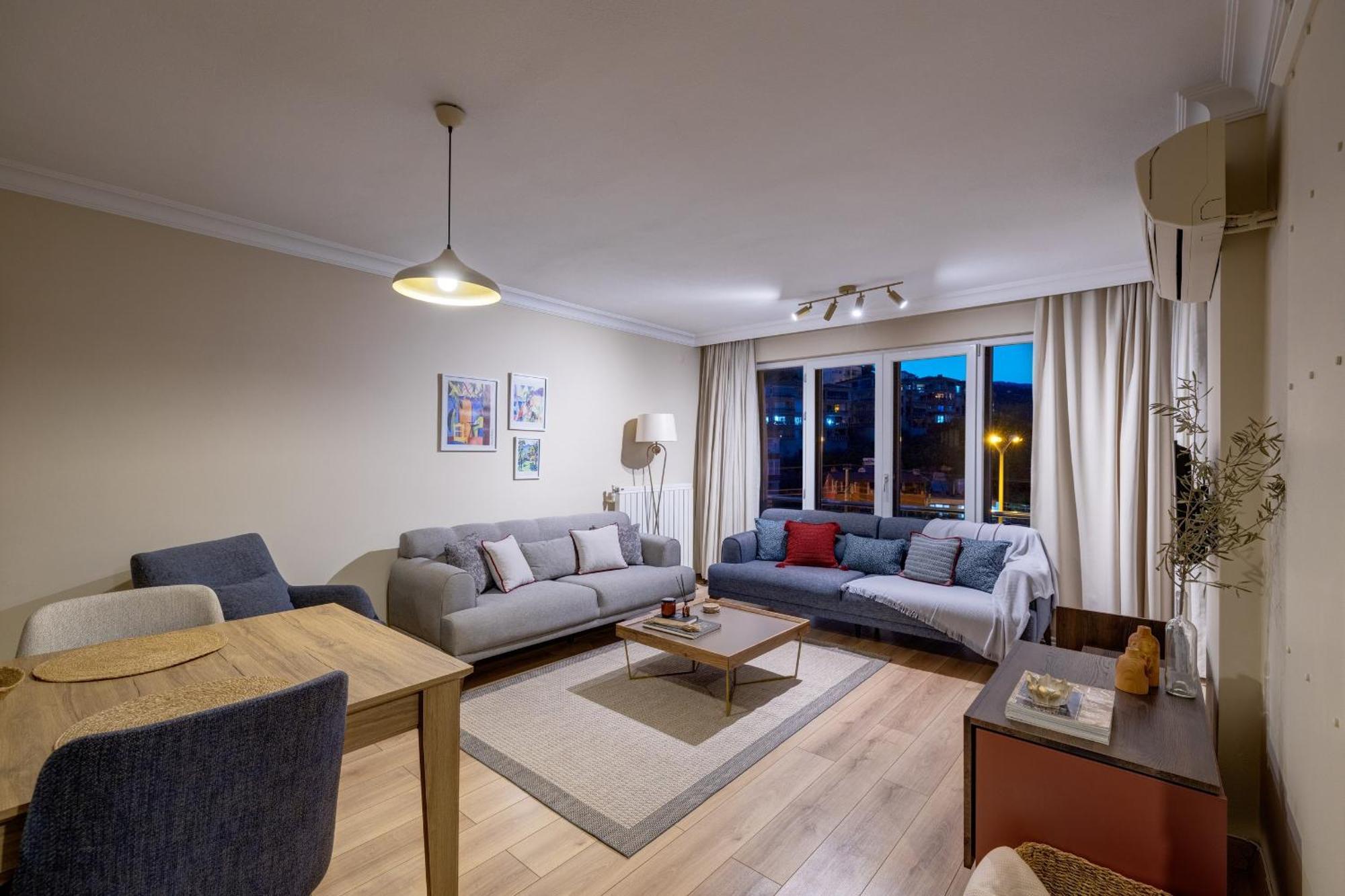 Gurel Garden House Motel Küçükkuyu Ngoại thất bức ảnh