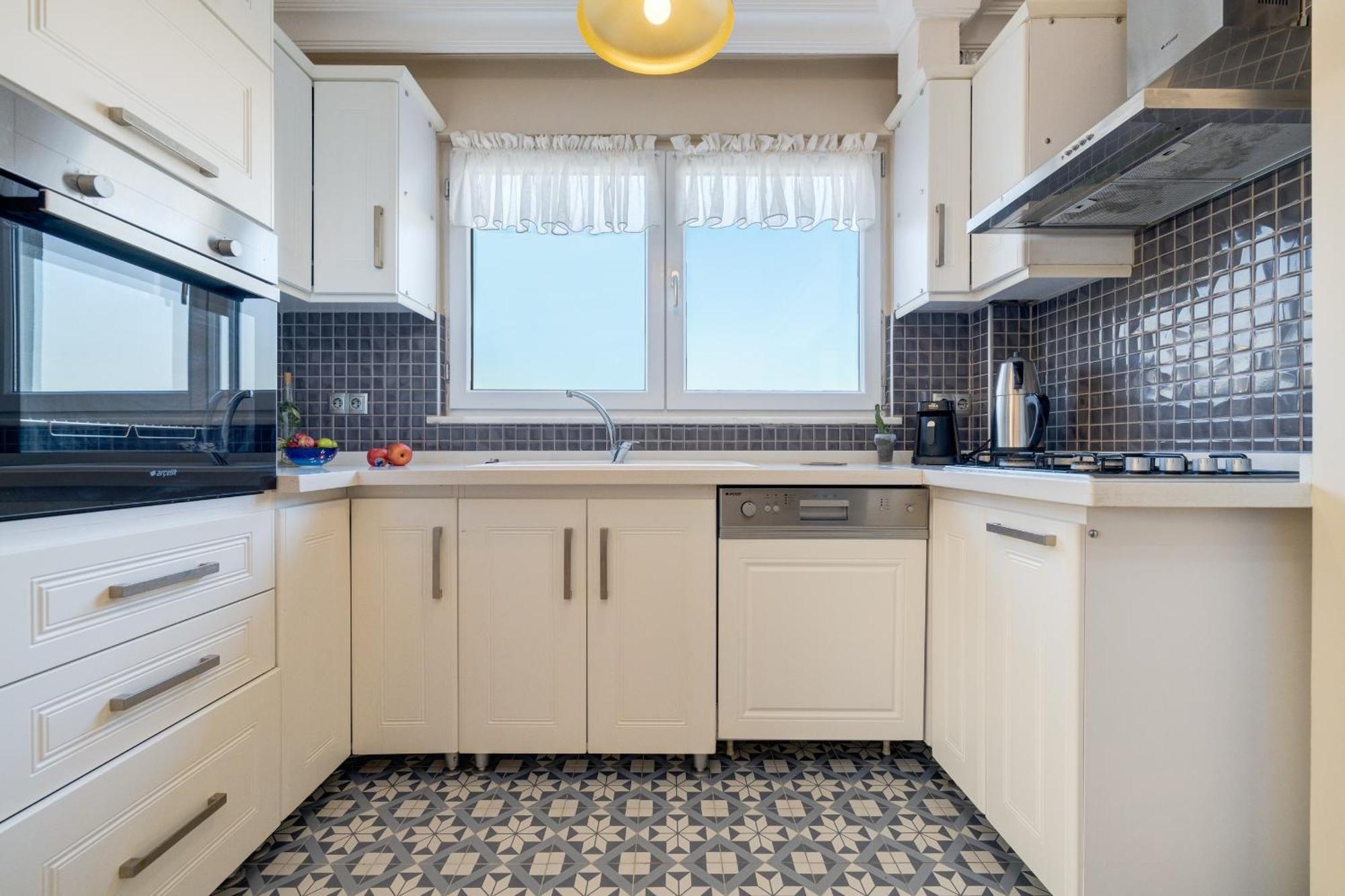 Gurel Garden House Motel Küçükkuyu Ngoại thất bức ảnh
